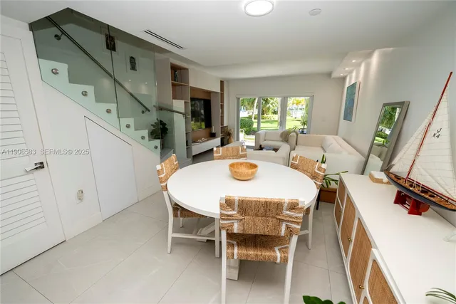 a view of a hallway with workspace