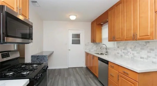 $3,700 | 10920 Mather Avenue, Sunland, CA 91040