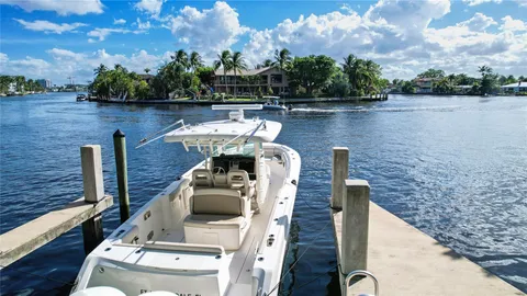 $4,095,000 | 2415 Middle River Drive, Fort Lauderdale, FL 33305