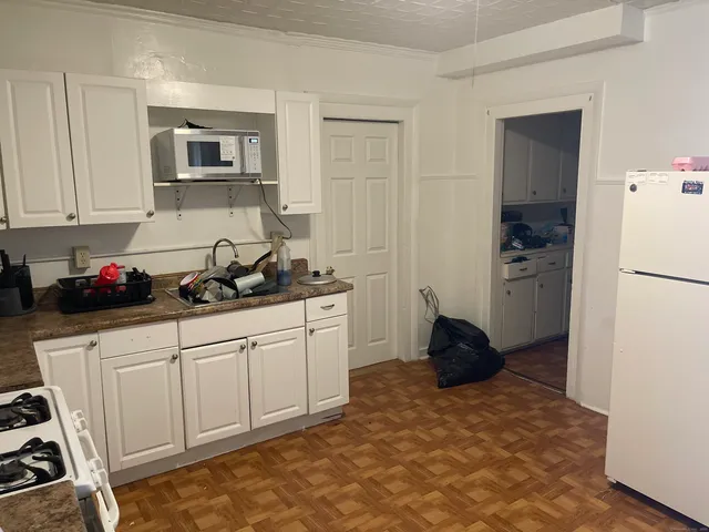 $470,000 | 50 Beacon Street, Waterbury, CT 06704