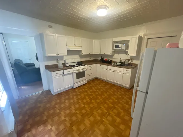 $470,000 | 50 Beacon Street, Waterbury, CT 06704