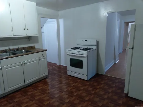 $450,000 | 50 Beacon Street, Waterbury, CT 06704