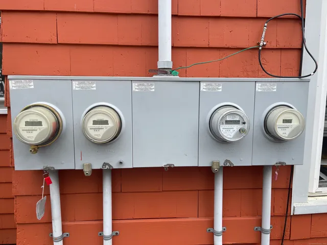 $470,000 | 50 Beacon Street, Waterbury, CT 06704