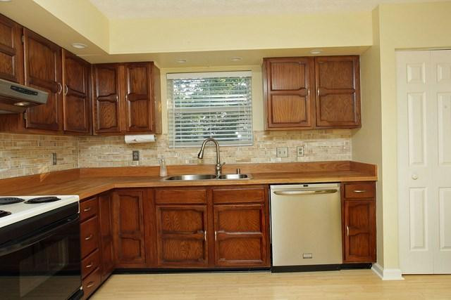 1113 Wood Ridge Road Lexington, KY 40514 - Photo 11 of 28 Photo 11
