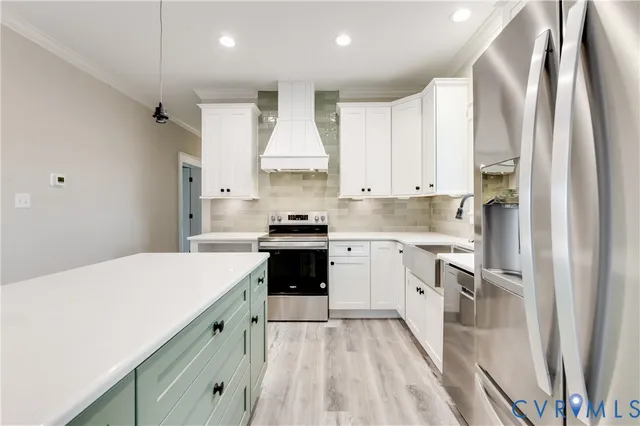 $399,900 | 87 Crittenden Road, Deltaville, VA 23043