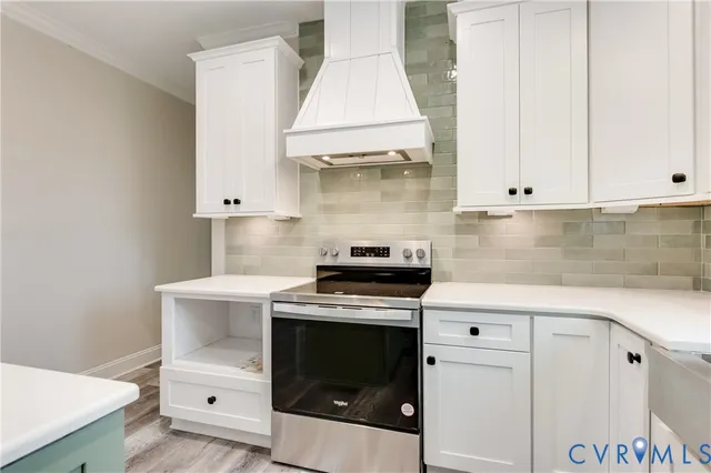 $399,900 | 87 Crittenden Road, Deltaville, VA 23043