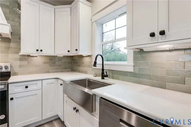 $399,900 | 87 Crittenden Road, Deltaville, VA 23043