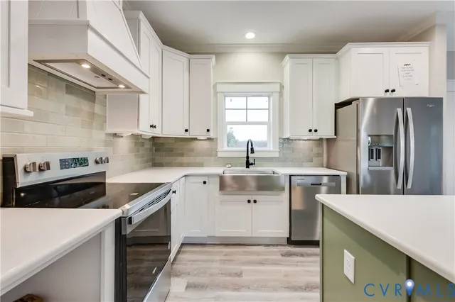 $399,900 | 87 Crittenden Road, Deltaville, VA 23043