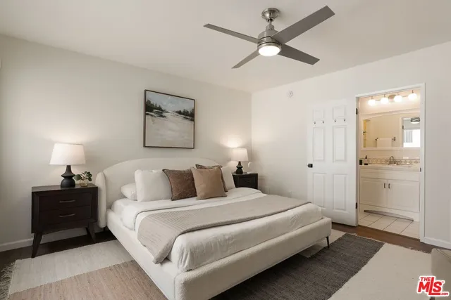 $749,000 | 1416 South Barrington Avenue, Unit 4, Los Angeles, CA 90025