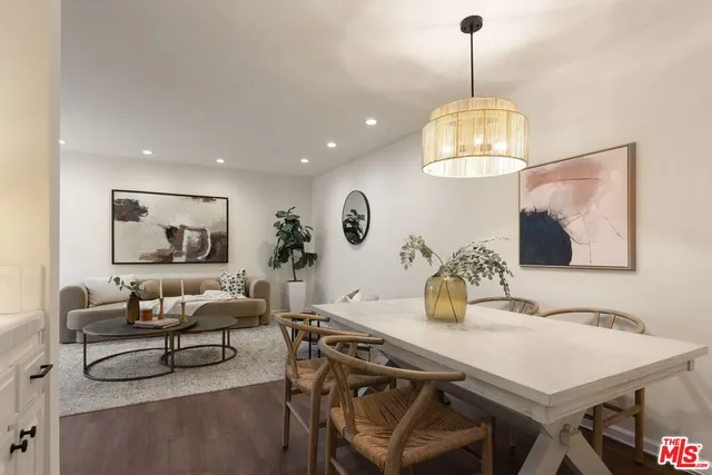 $749,000 | 1416 South Barrington Avenue, Unit 4, Los Angeles, CA 90025