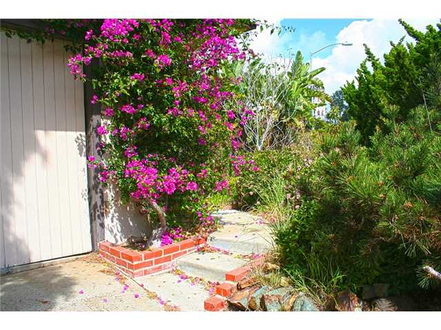 1740 Torrey Pines Road La Jolla, CA 92037 - Photo 12 of 13 Gallery Image 12
