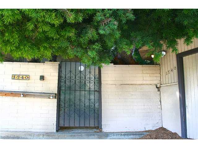 1740 Torrey Pines Road La Jolla, CA 92037 - Photo 4 of 13 Front Gate