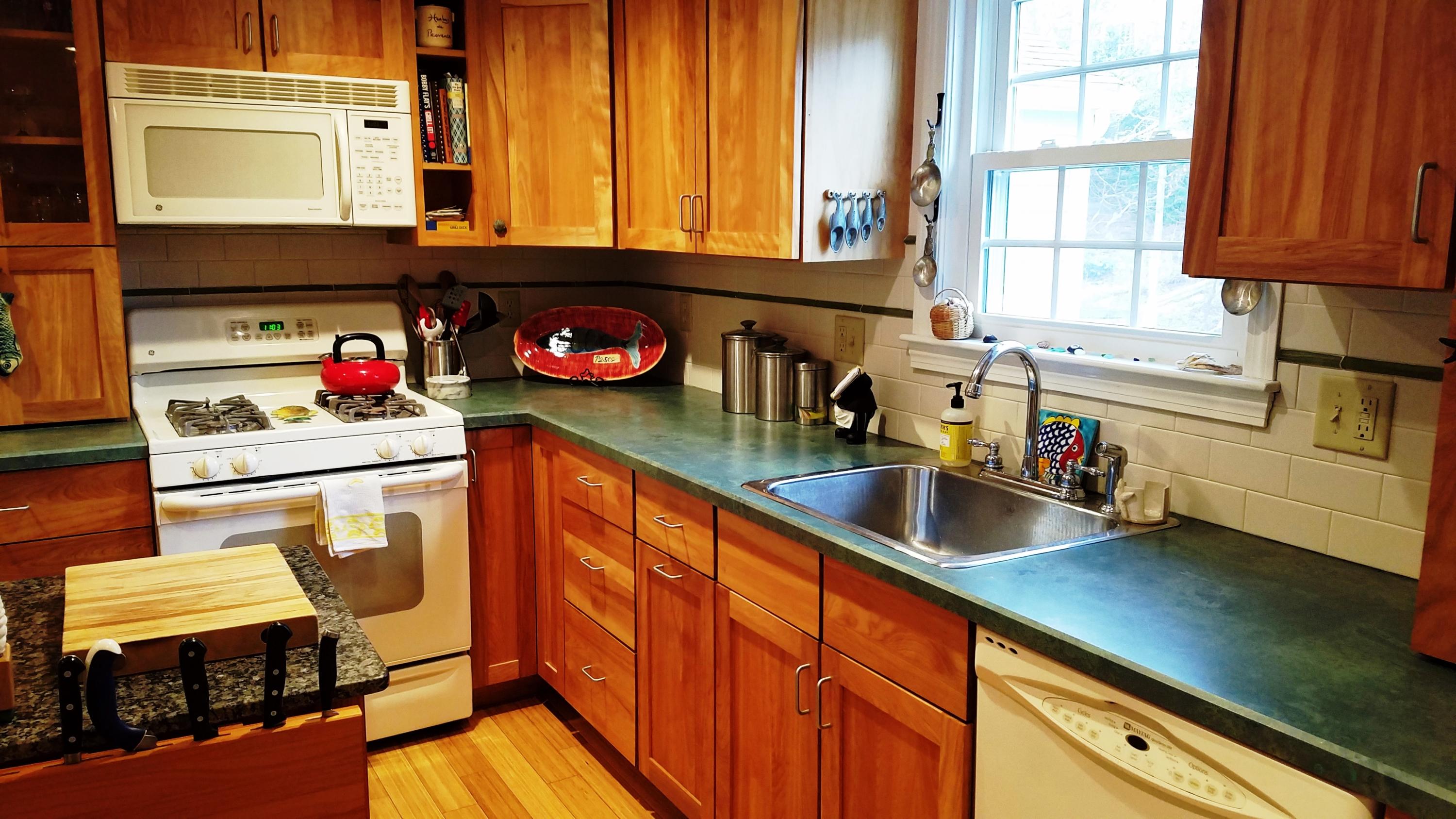 11 Mariner Road Dennis, MA 02638 - Photo 3 of 21 6