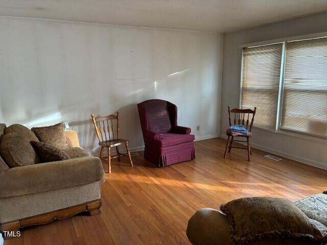 809 Simmons Street Durham, NC 27701 - Photo 6 of 16 a living room with furniture