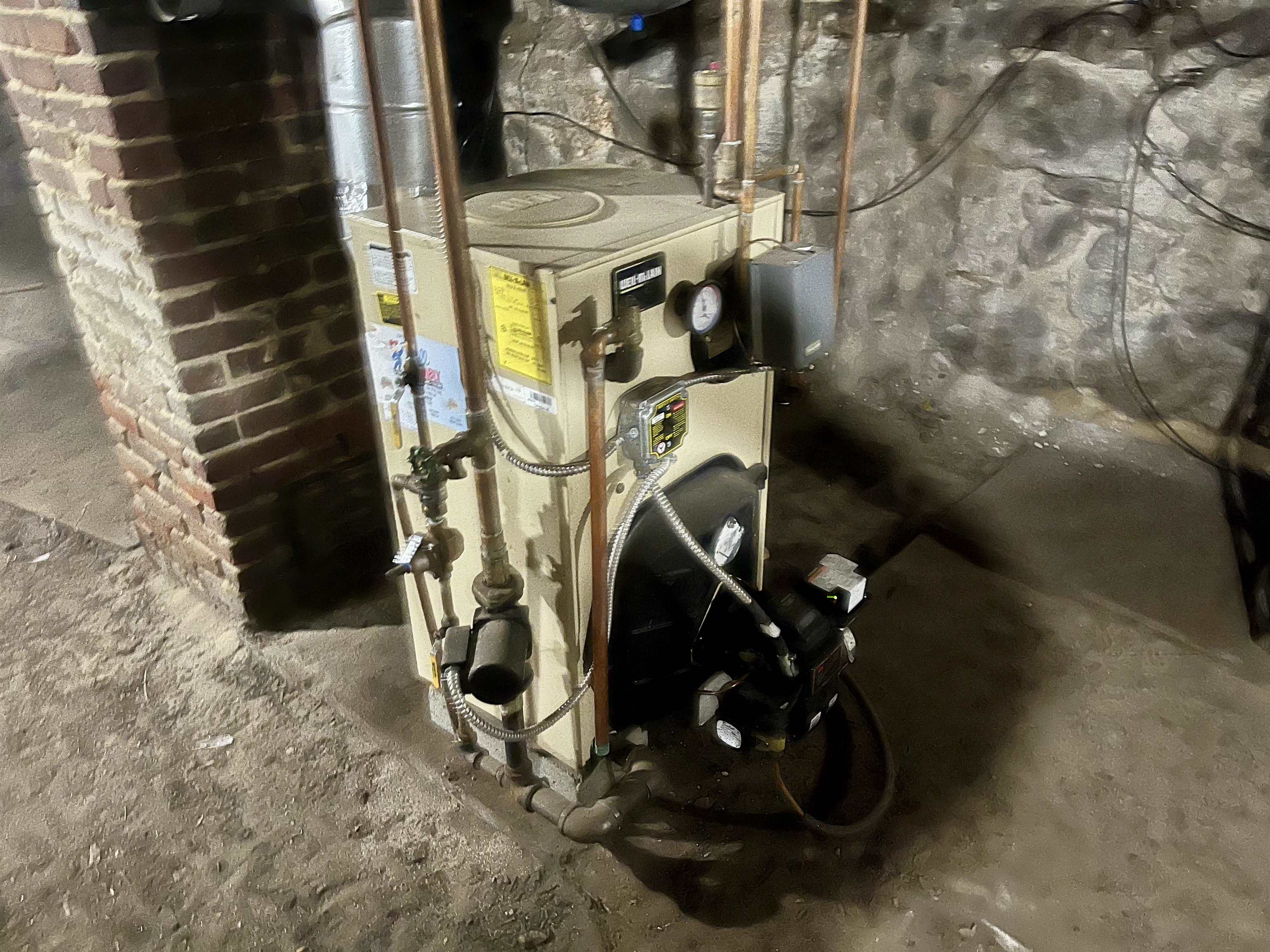 507 Clay Street Manchester, NH 03103 - Photo 14 of 14