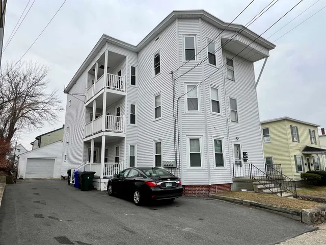 $695,000 | 507 Clay Street, Manchester, NH 03103