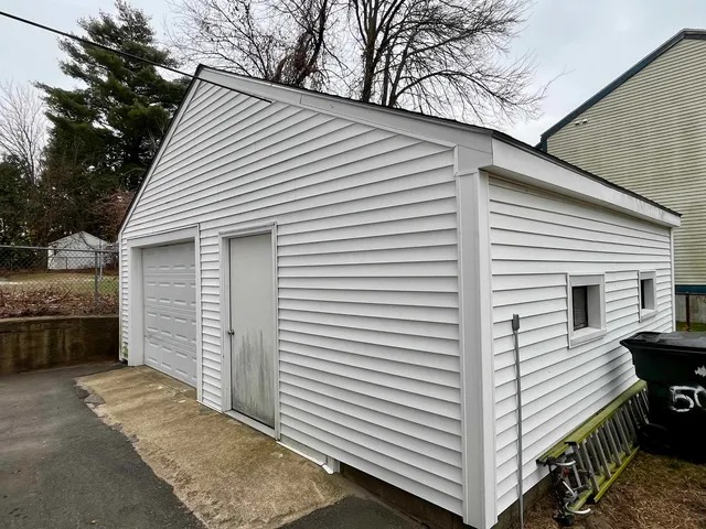 $695,000 | 507 Clay Street, Manchester, NH 03103