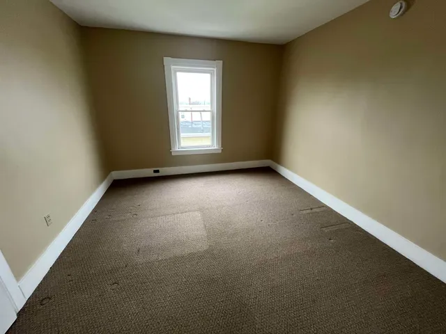 $695,000 | 507 Clay Street, Manchester, NH 03103