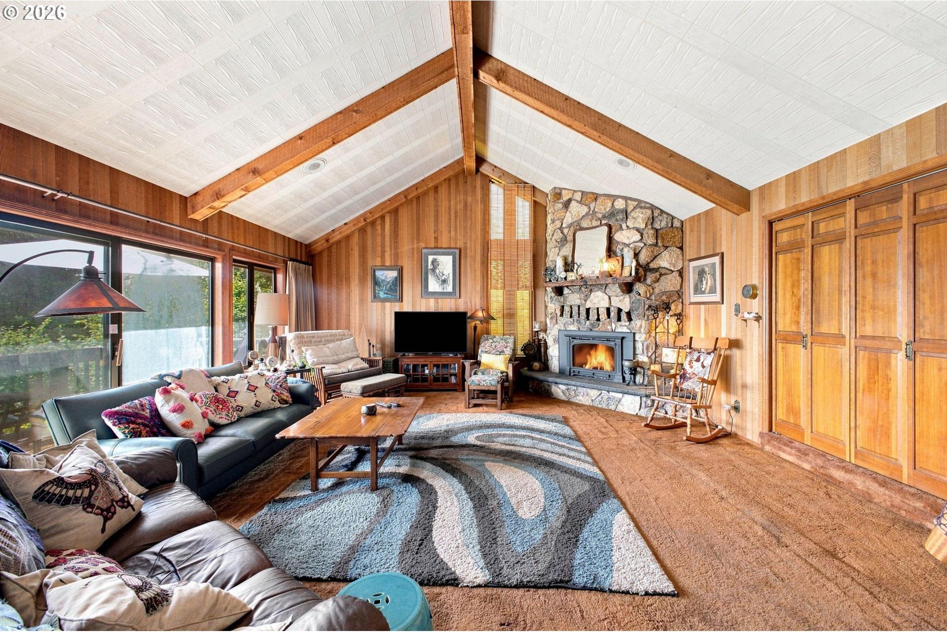 31890 Cater Road Warren, OR 97053 - Photo 4 of 48 Gallery Image 4