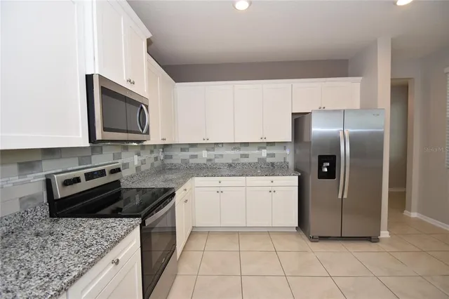 $2,100 | 207 Redbud Road, Palm Coast, FL 32137