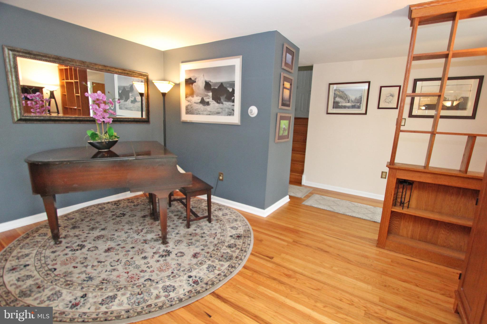 506 Howellville Road Berwyn, PA 19312 - Photo 3 of 43 Gallery Image 3