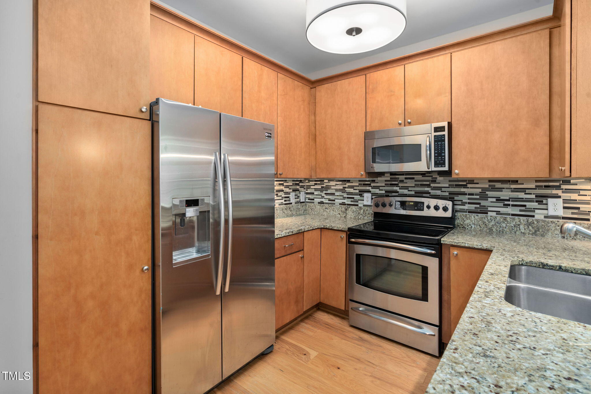 444 South Blount Street, Unit 316 Raleigh, NC 27601 - Photo 5 of 37 4-web-or-mls-444-s-blount-st-316