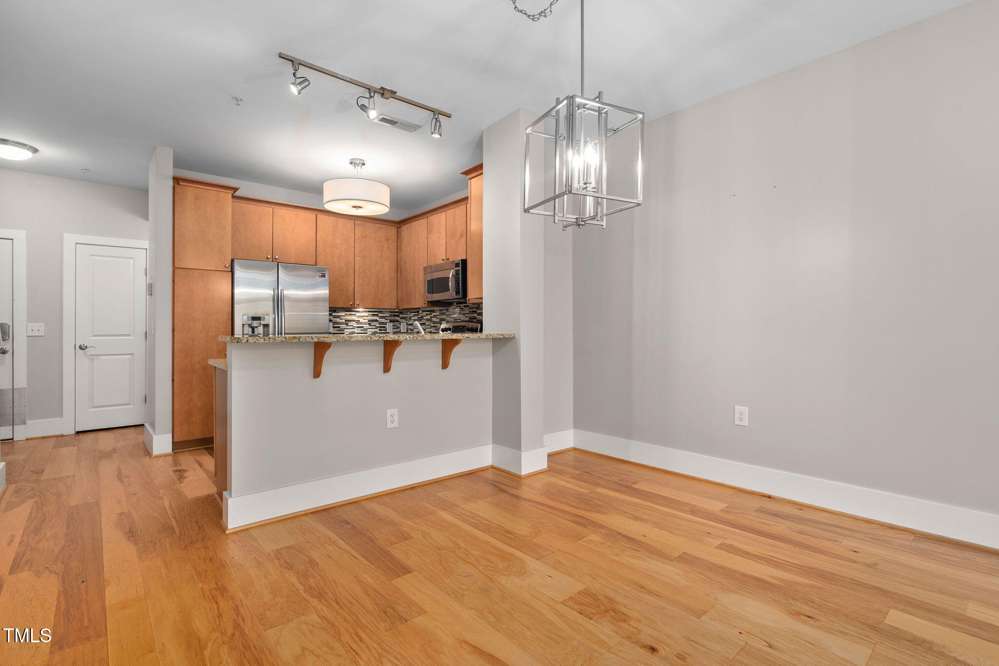 444 South Blount Street, Unit 316 Raleigh, NC 27601 - Photo 7 of 37 7-web-or-mls-444-s-blount-st-316