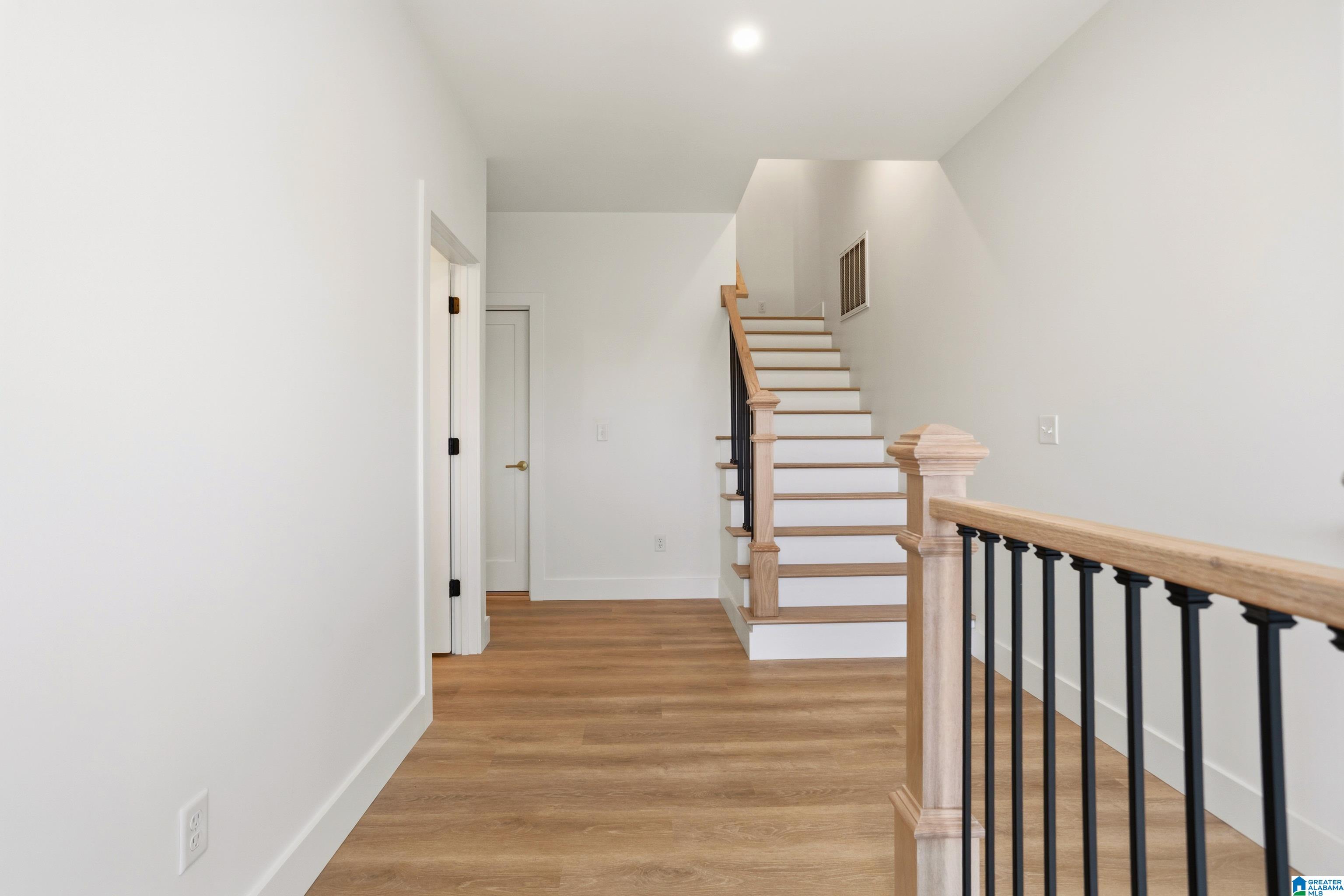 2325 Huntington Ridge Road Homewood, AL 35226 - Photo 46 of 66 Gallery Image 46