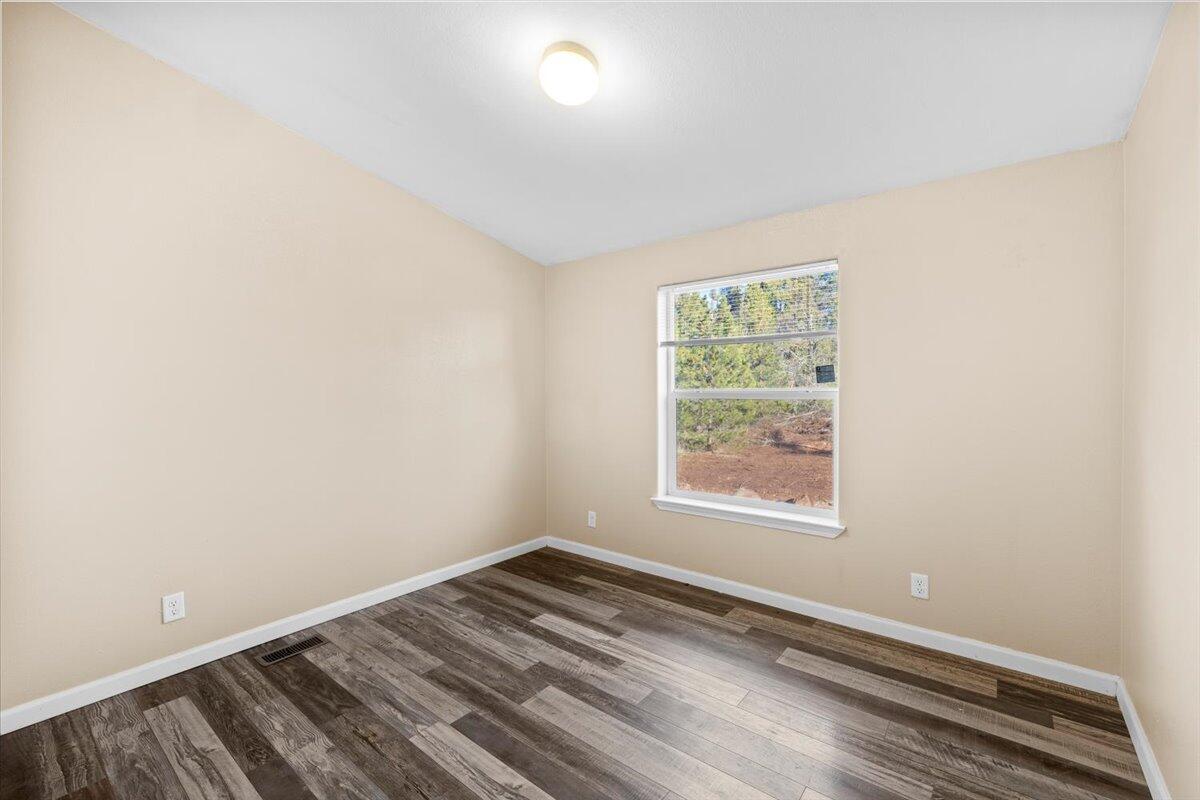 99 Truck Road Butte Falls, OR 97522 - Photo 14 of 31 Gallery Image 14