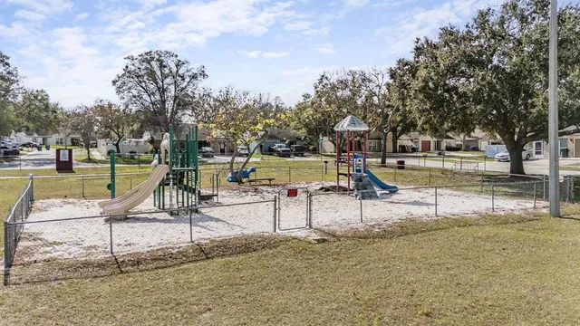 $350,000 | 404 Regal Park Drive, Valrico, FL 33594