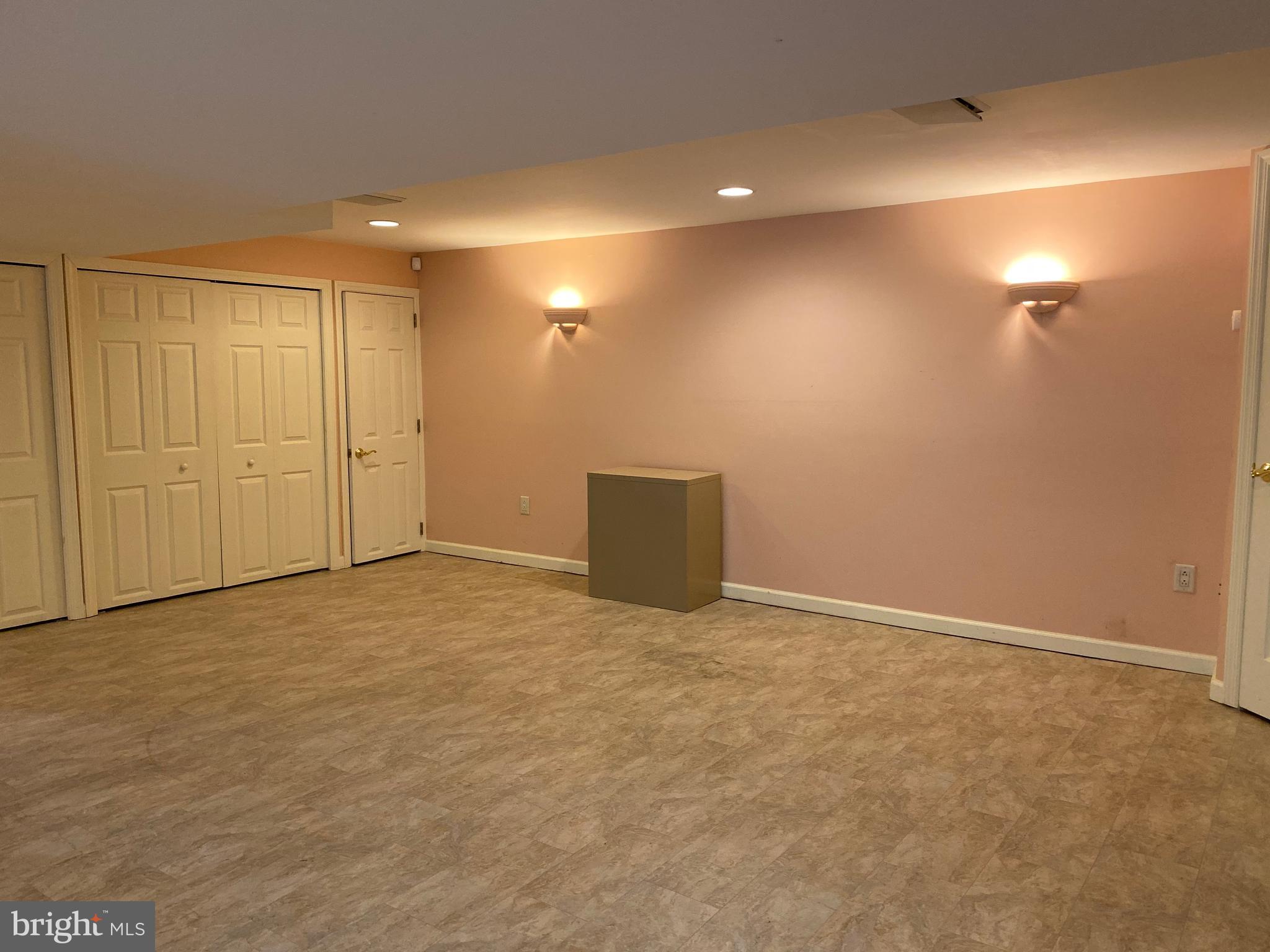 12404 Gramlich Road Southwest La Vale, MD 21502 - Photo 35 of 61 LG Family Rm - Basement level