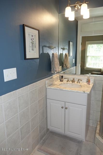 644 Upland Road Louisville, KY 40206 - Photo 20 of 39 Master bathroom