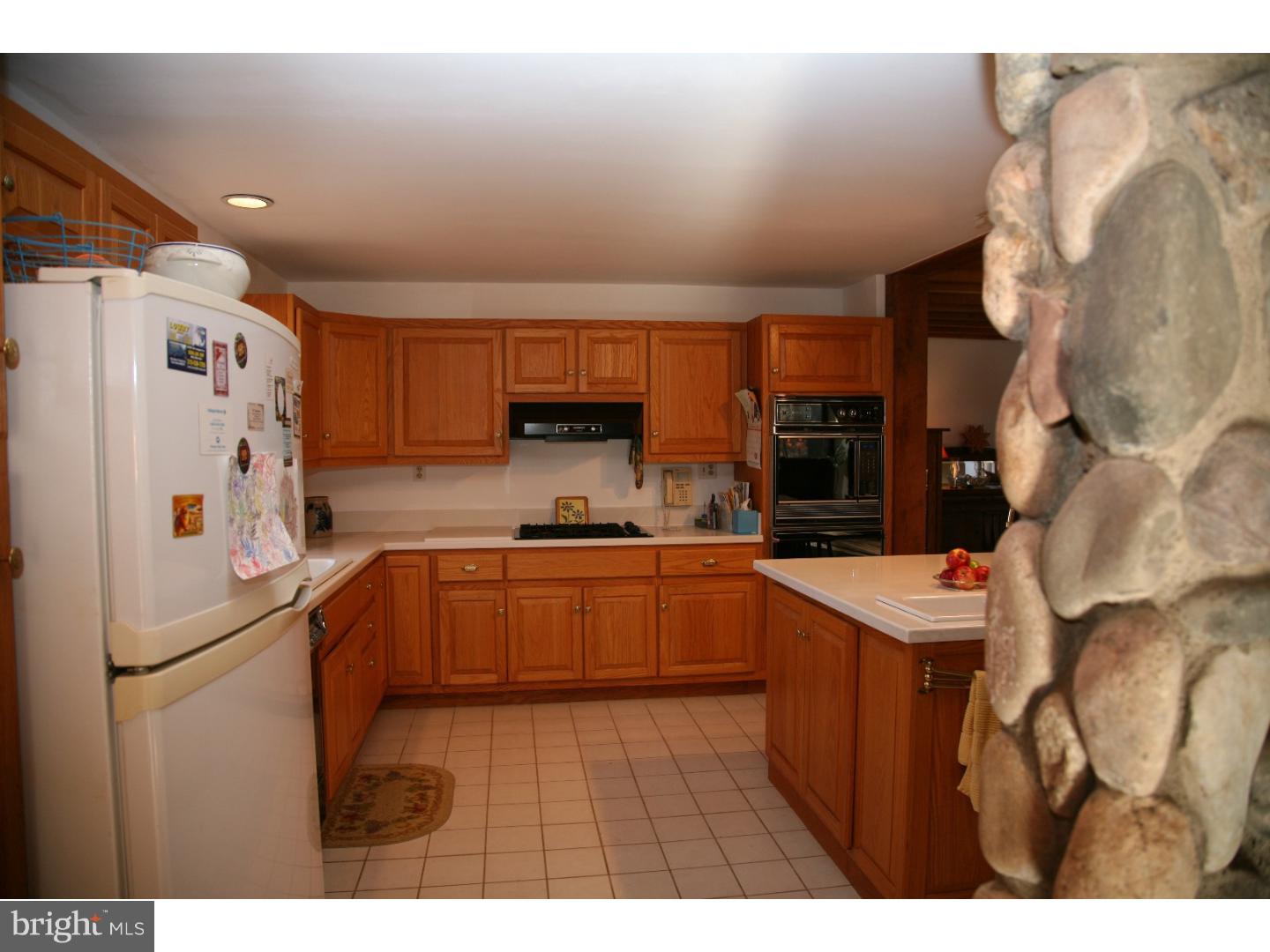 810 Ridge Valley Road Sellersville, PA 18960 - Photo 8 of 25 Kitchen