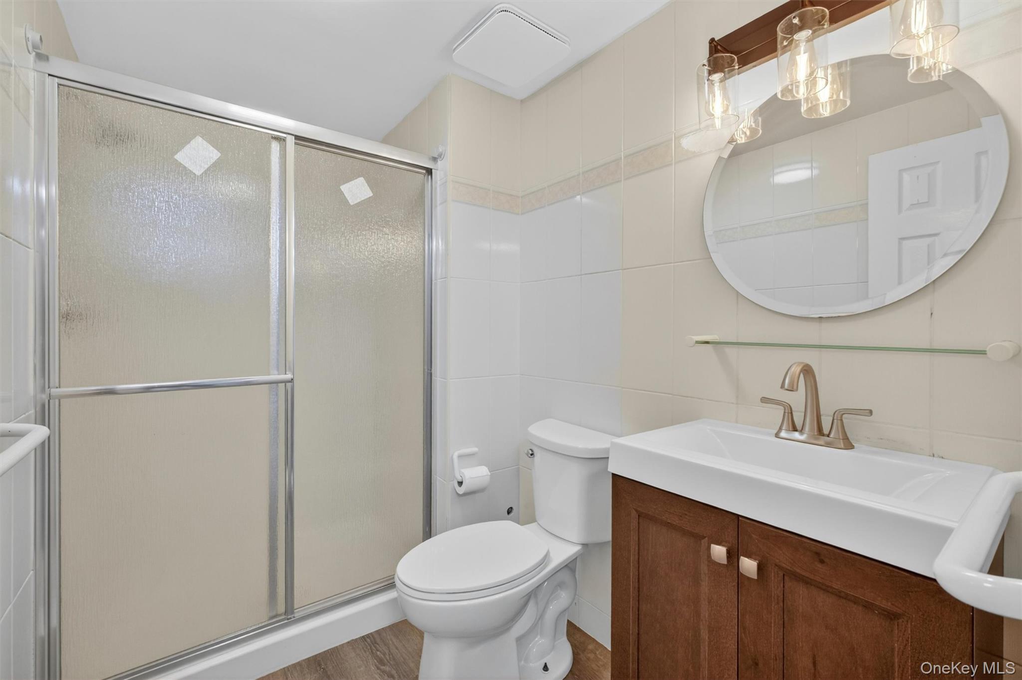 18 Millbank Road Poughkeepsie, NY 12603 - Photo 47 of 50 Full Bathroom in Lower Level