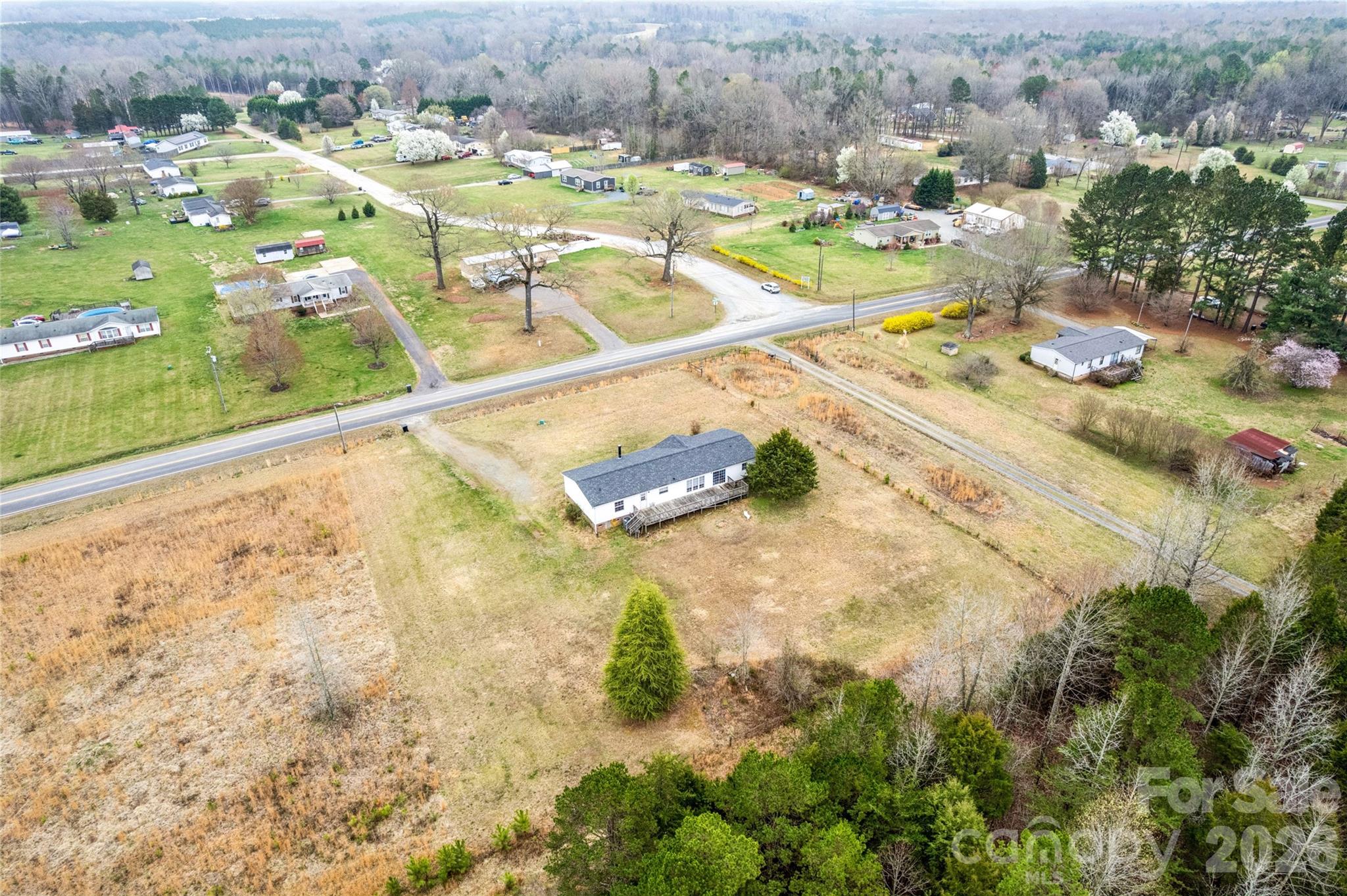 2542 Lower Stone Church Road Rockwell, NC 28138 - Photo 4 of 34