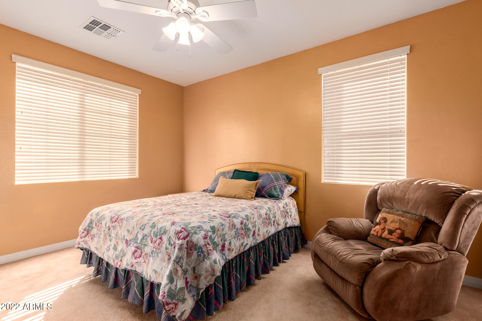 3144 East Lynx Way Gilbert, AZ 85298 - Photo 25 of 65 Guest Bedroom 1