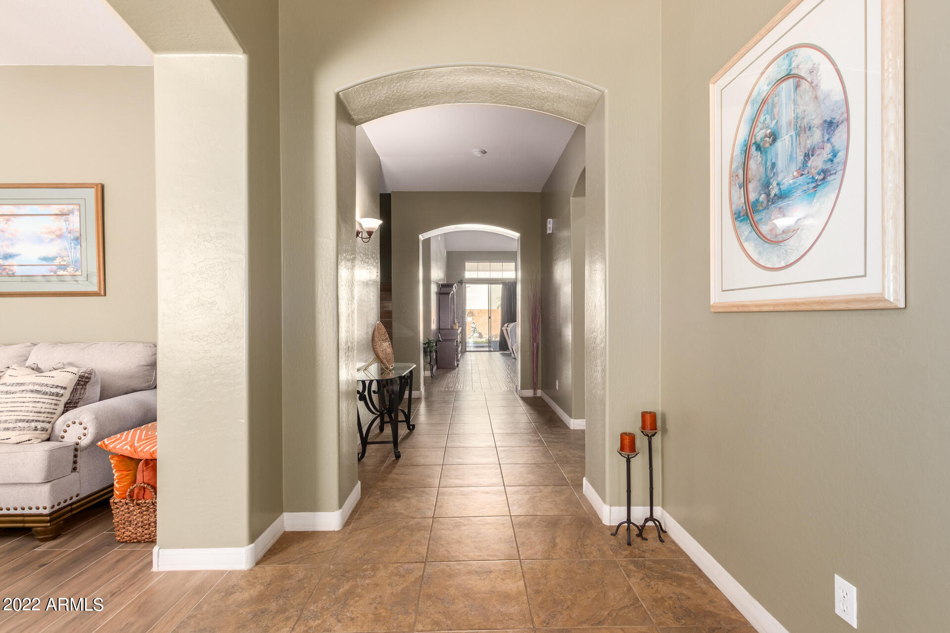 3144 East Lynx Way Gilbert, AZ 85298 - Photo 8 of 65 Hallway