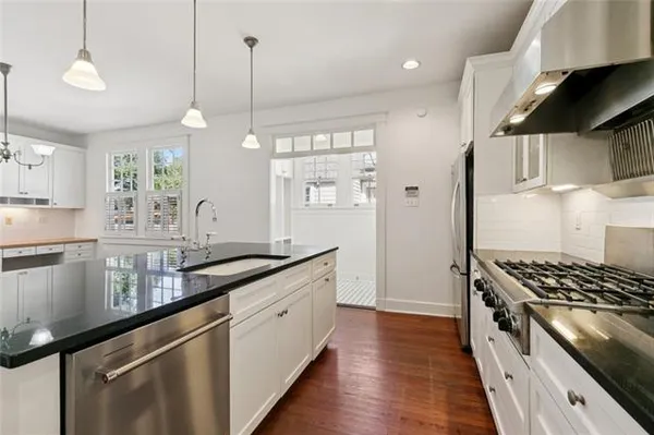 $5,500 | 132 Hesper Avenue, Metairie, LA 70005