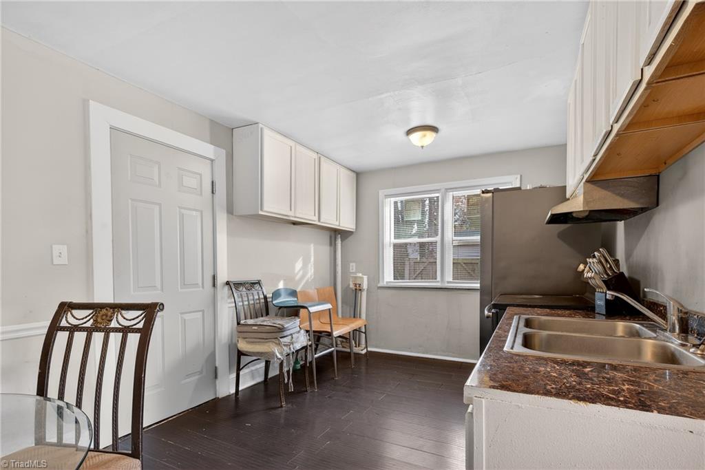 1310 Madison Street High Point, NC 27262 - Photo 8 of 29