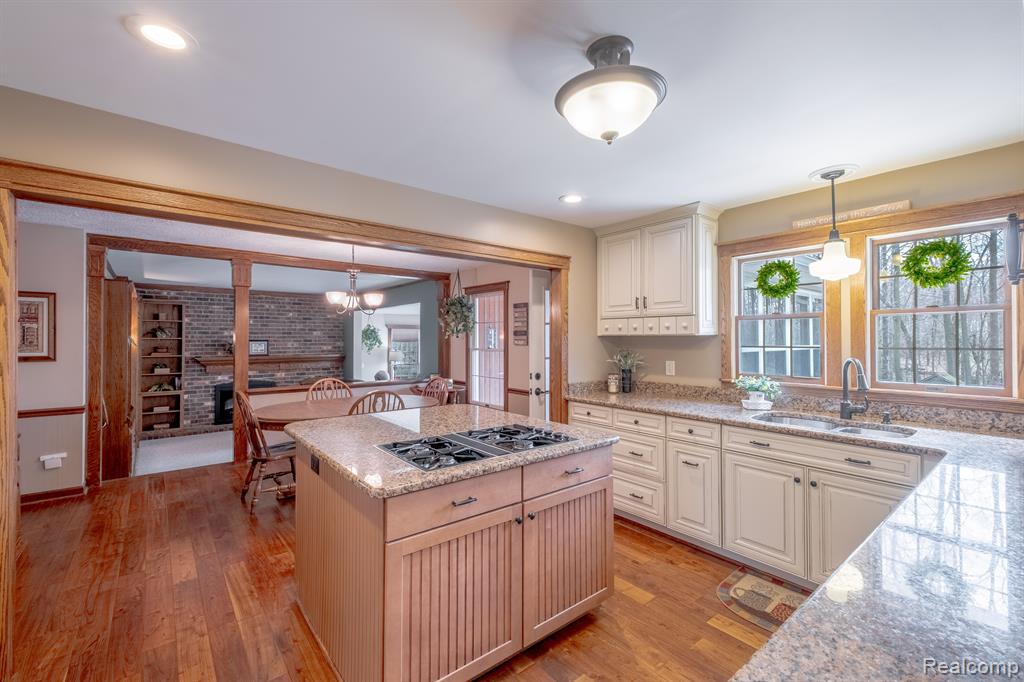 5570 Baldwin Road Oxford, MI 48371 - Photo 8 of 39