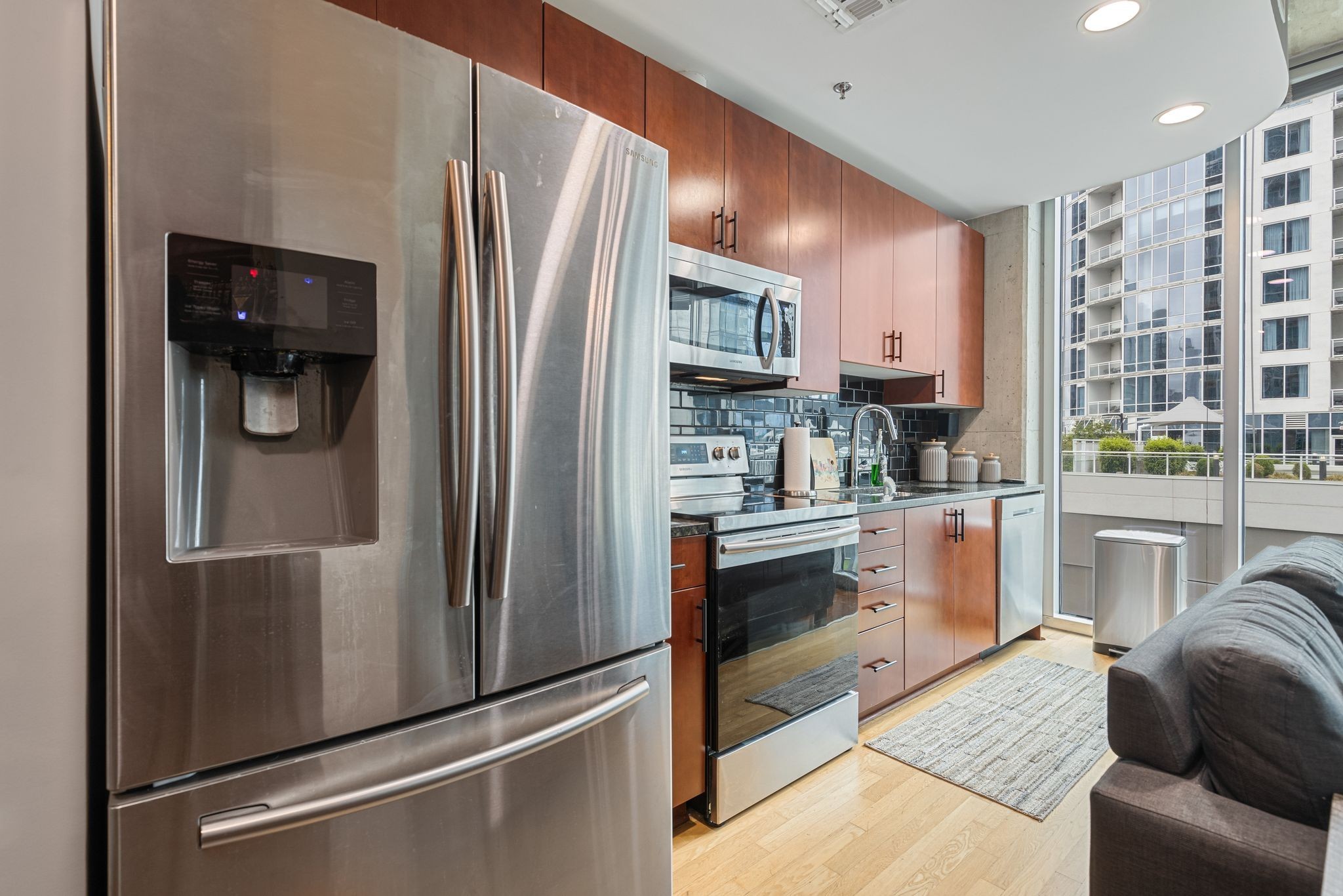 301 Demonbreun Street, Unit 908 Nashville, TN 37201 - Photo 21 of 28