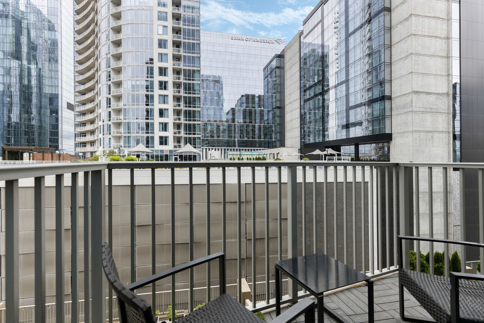 301 Demonbreun Street, Unit 908 Nashville, TN 37201 - Photo 7 of 28