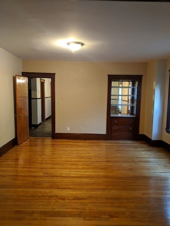 412 Grafton Street Worcester, MA 01604 - Photo 5 of 35 Gallery Image 5