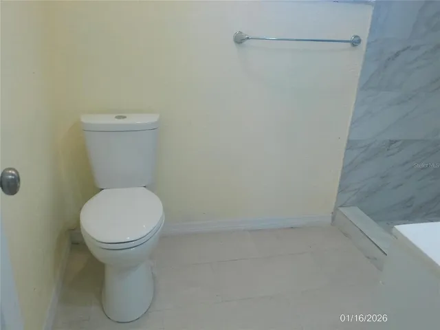 $800 | 1111 Cypress Gardens Boulevard, Unit 15, Winter Haven, FL 33884