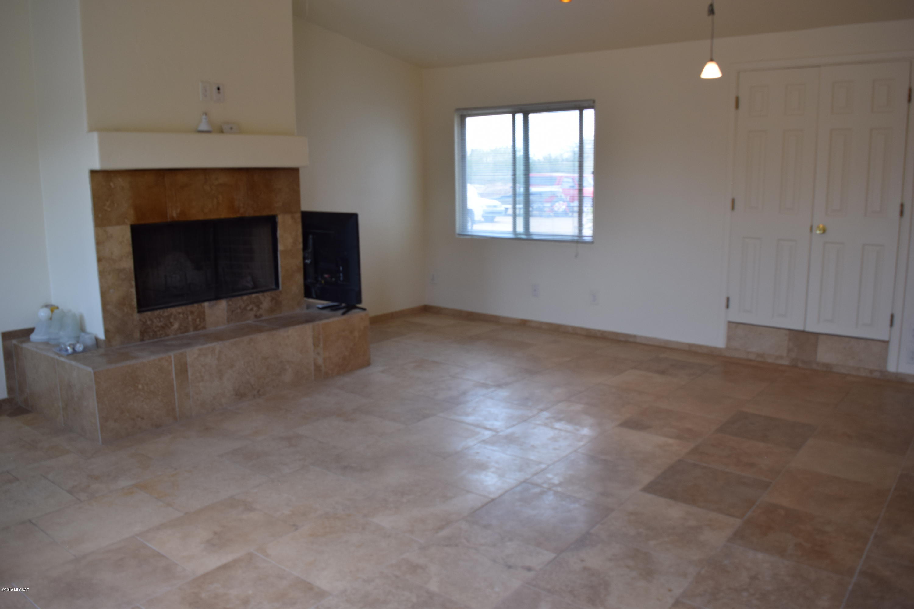 5840 North Chaparral Road Tucson, AZ 85743 - Photo 16 of 25 Gallery Image 16