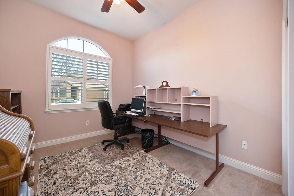 2096 Land End Loop Roseville, CA 95747 - Photo 24 of 46