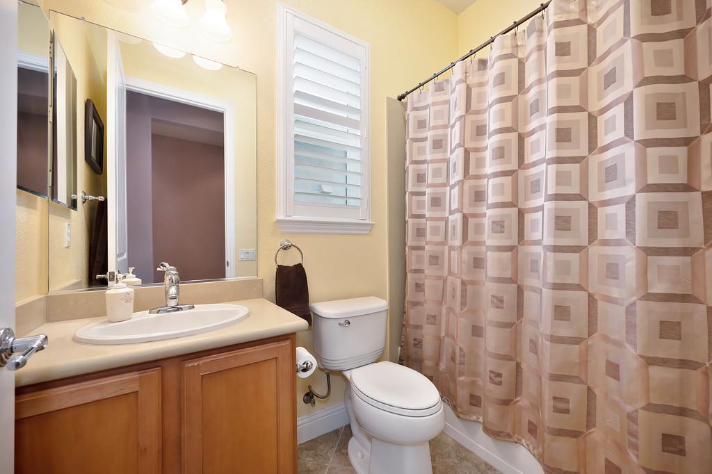 2096 Land End Loop Roseville, CA 95747 - Photo 27 of 46