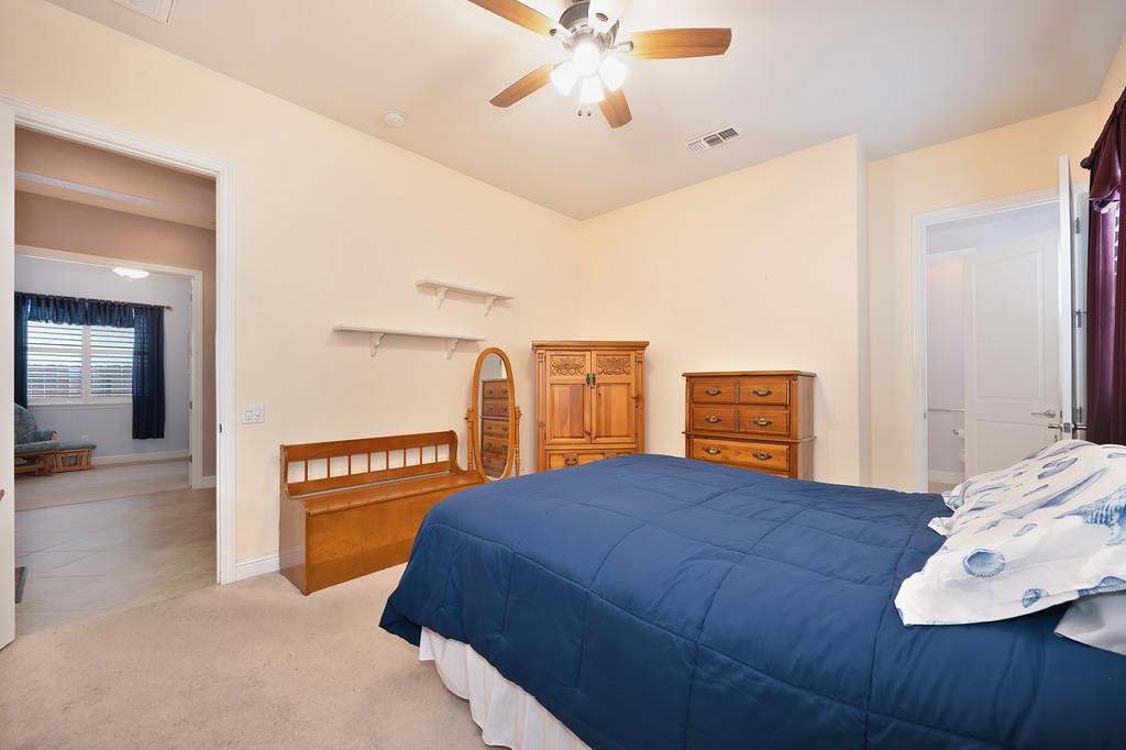 2096 Land End Loop Roseville, CA 95747 - Photo 34 of 46