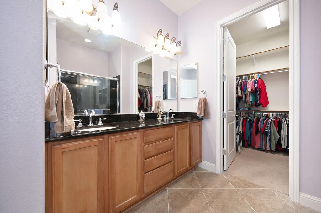 2096 Land End Loop Roseville, CA 95747 - Photo 38 of 46