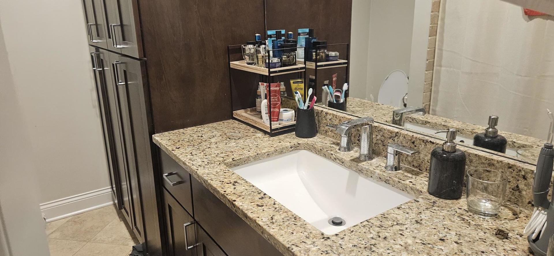 1852 North Halsted Street, Unit 2 Chicago, IL 60614 - Photo 9 of 11